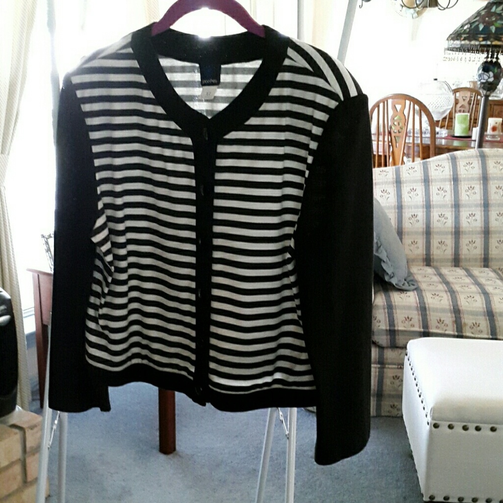 Cotton and poly button down top